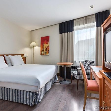 Hotel Nh Gent Sint Pieters Exteriér fotografie