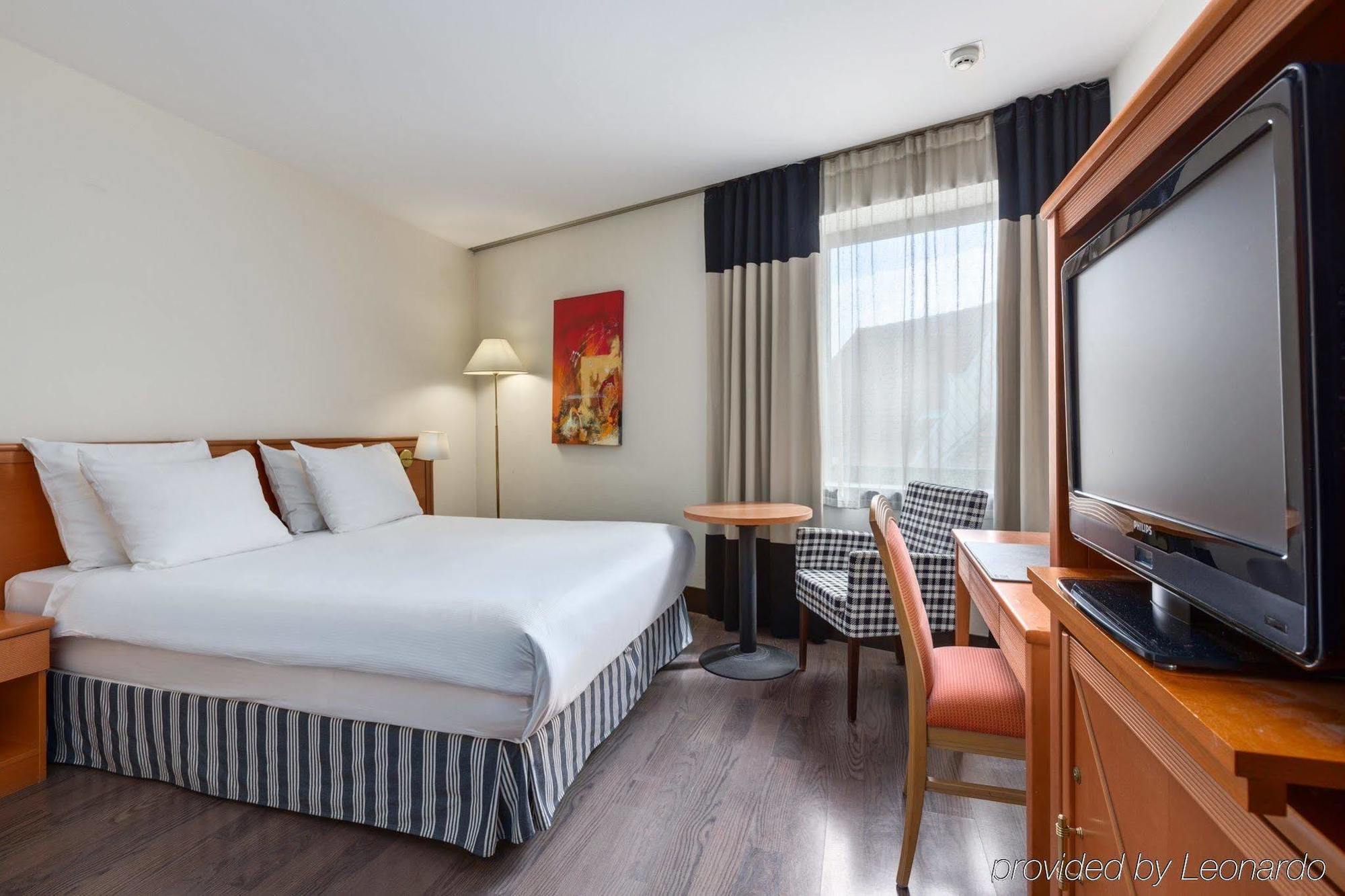 Hotel Nh Gent Sint Pieters Exteriér fotografie
